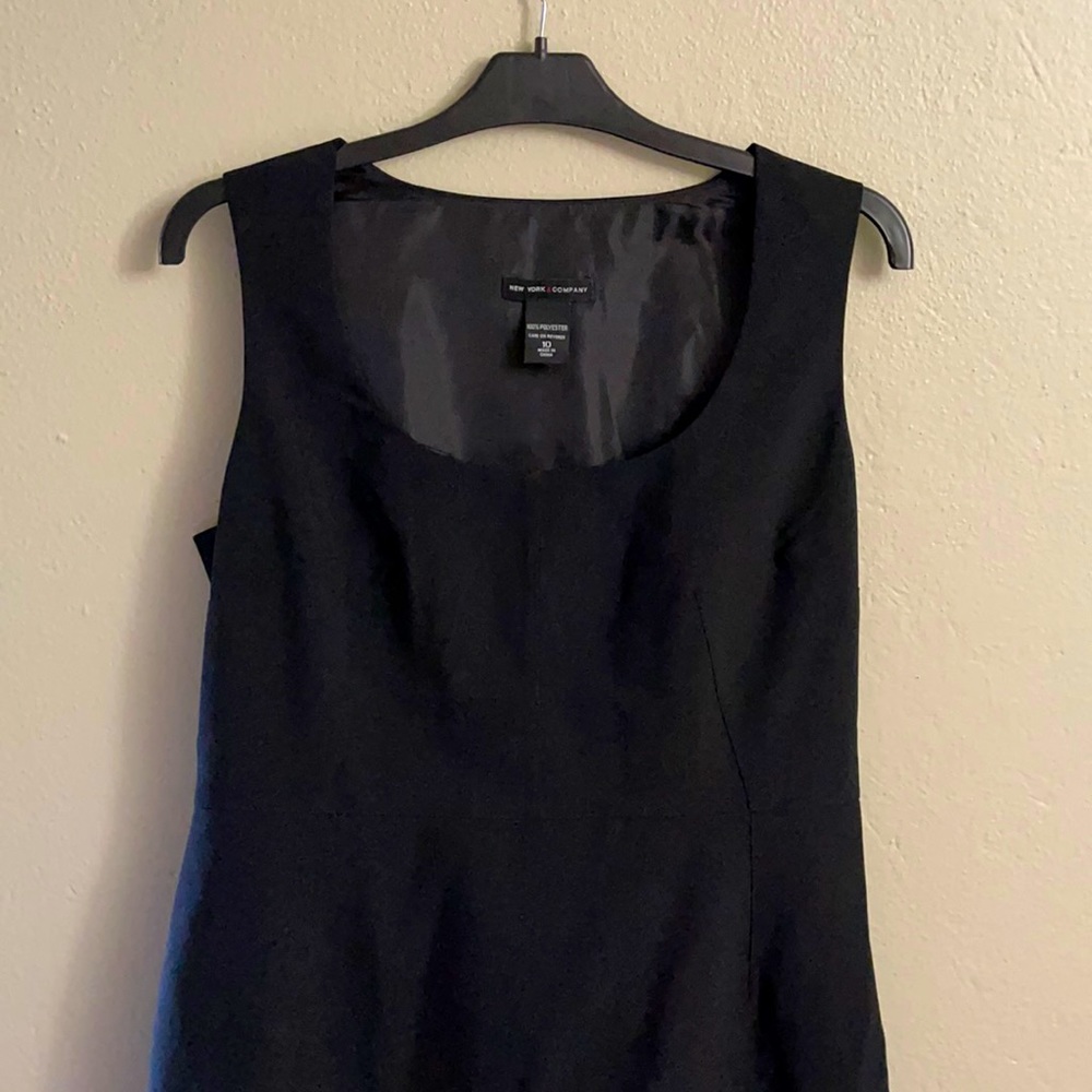 New York and Company sleeveless dress size 10
